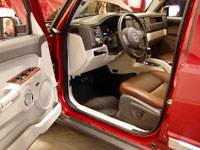 jeep commander door